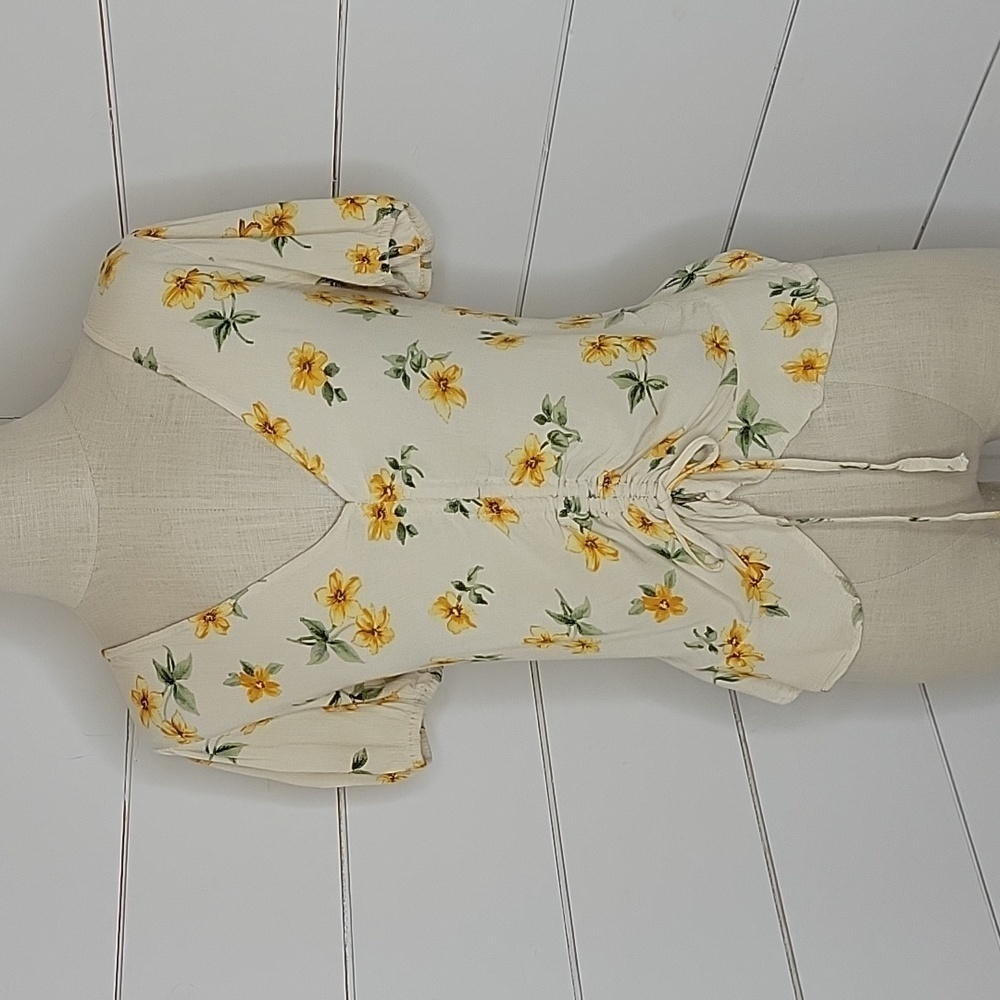 American Eagle Outfitters Cream Floral Drawstring V-Neck Top